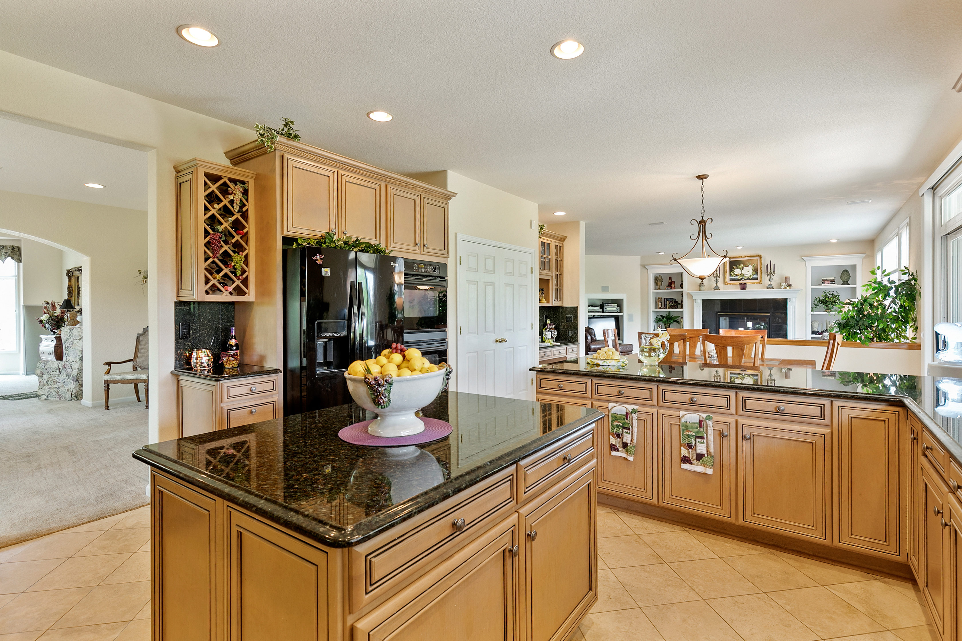 SOLD 16131 E. LAKE DRIVE PINEY CREEK VILLAGE LUXURY ESTATE