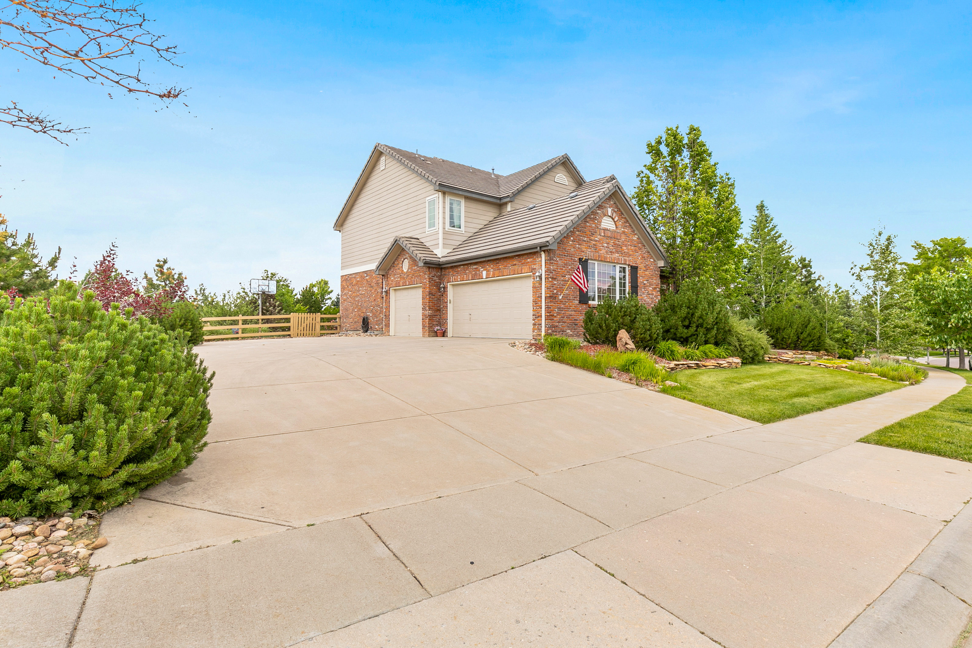 SOLD 16131 E. LAKE DRIVE PINEY CREEK VILLAGE LUXURY ESTATE